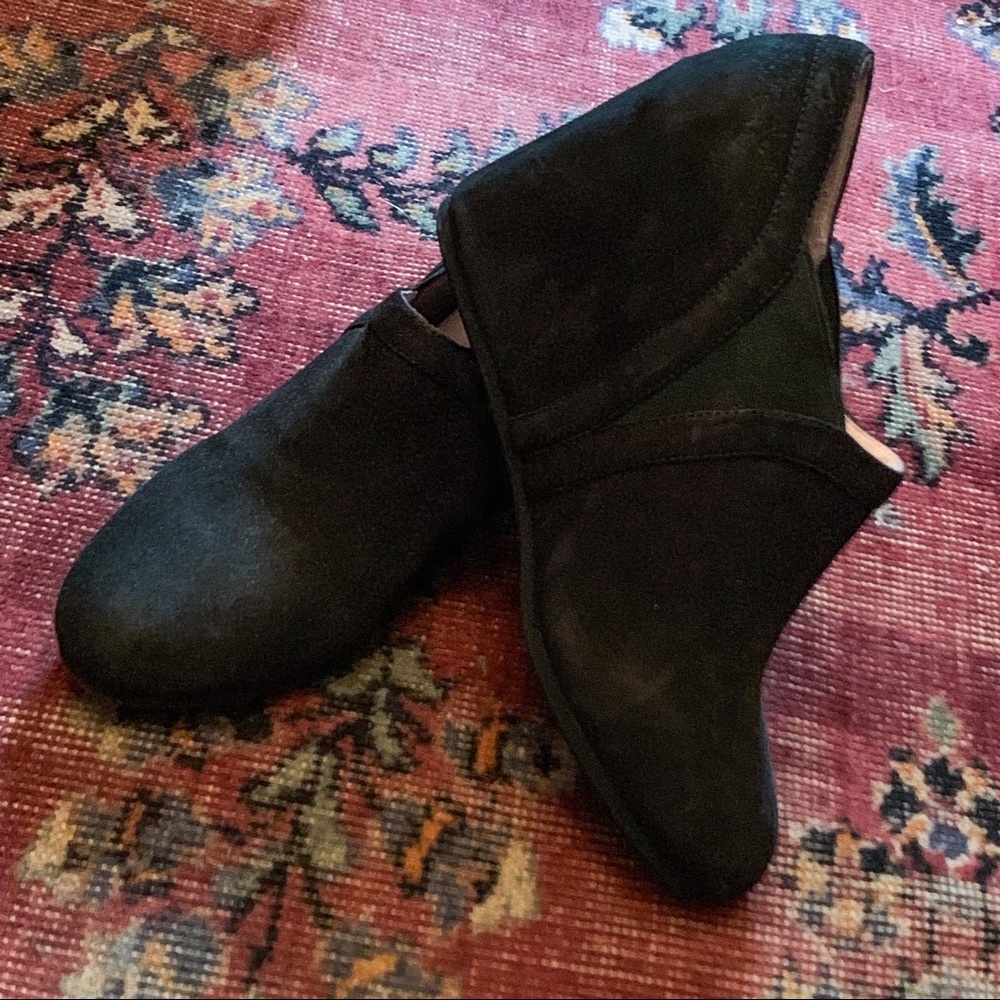 Taryn Rose Black Ankle Booties